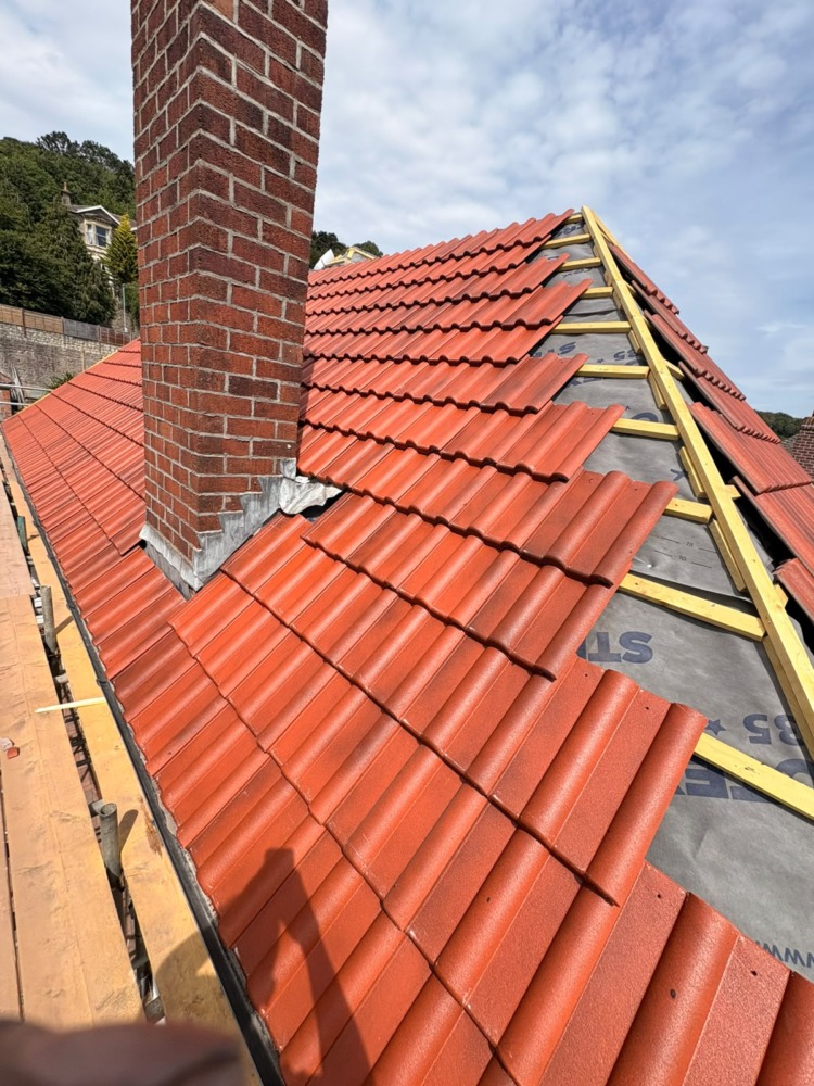 Starting to lay tiles